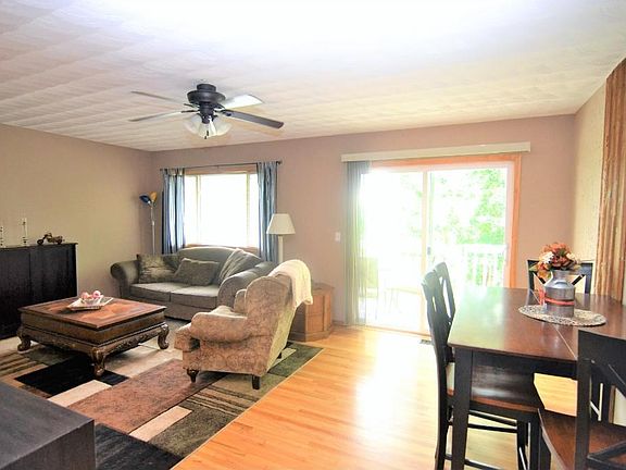 Dining Room with Patio Doors to Deck
