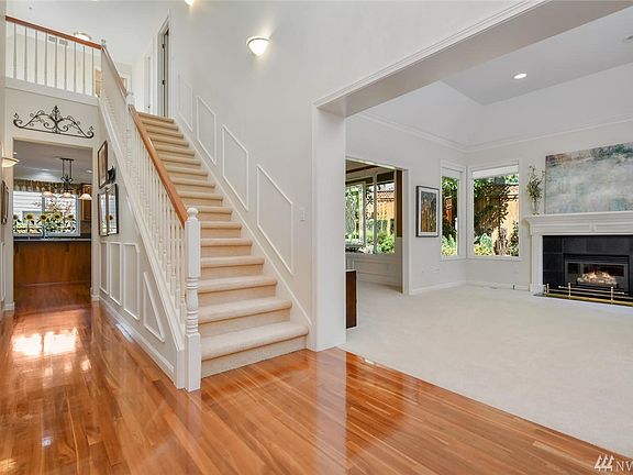 3rd image of 13472 NE 12th Pl