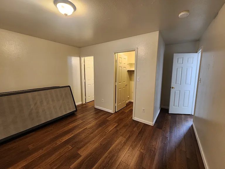 2943 Bunting Ave #6 — Photo 6