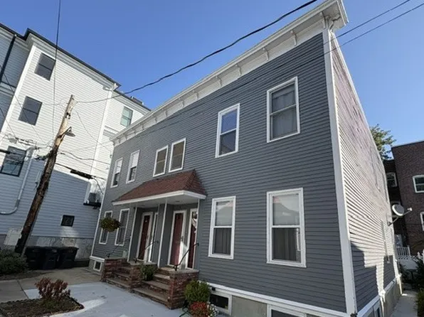 1 Scott Pl #4, South Boston, MA 02127