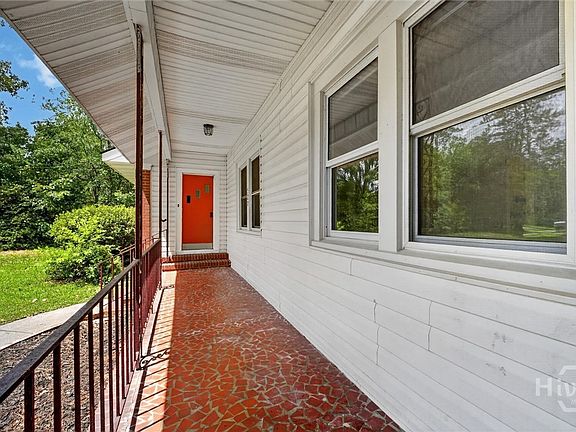 4th image of 520 Talmadge Avenue