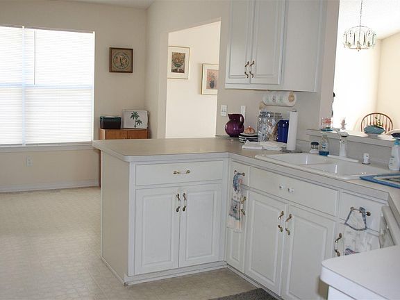 4th image of 2365 Caddy Shack Ln