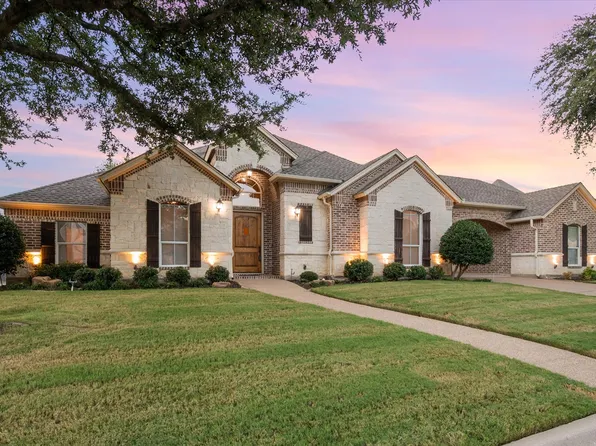 2005 Stone Canyon Ct, Arlington, TX 76012