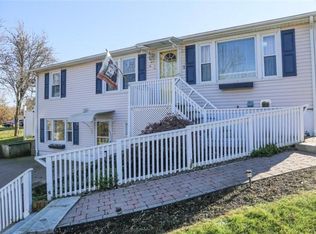 117 Oak St, Westerly, RI 02891