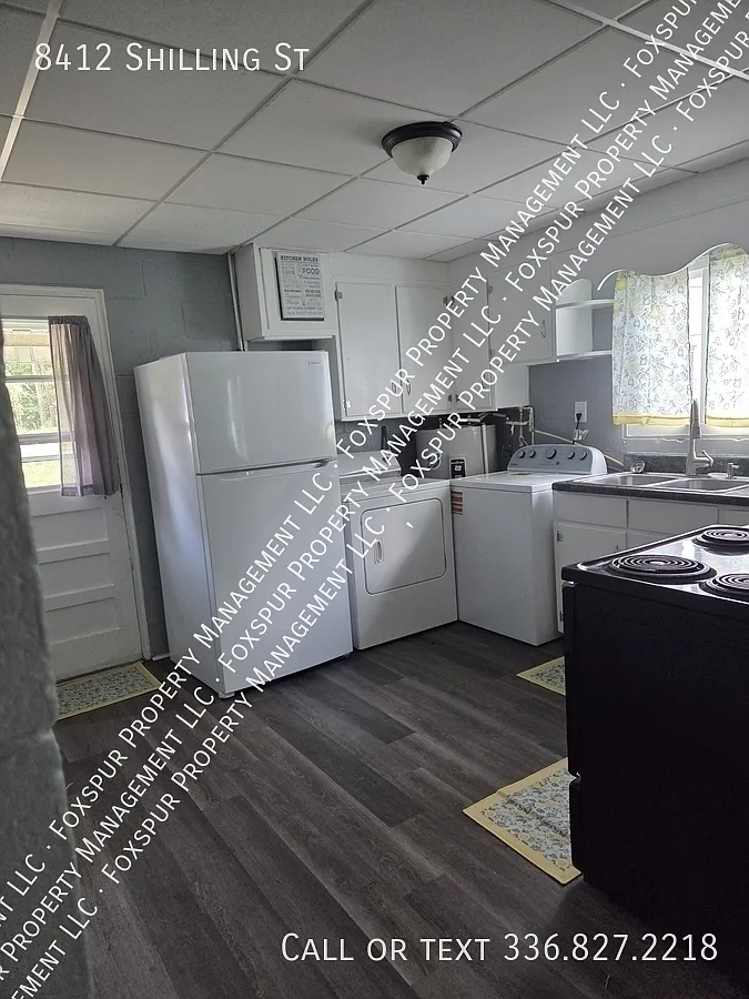 2 bed, $1,050 — Photo 4