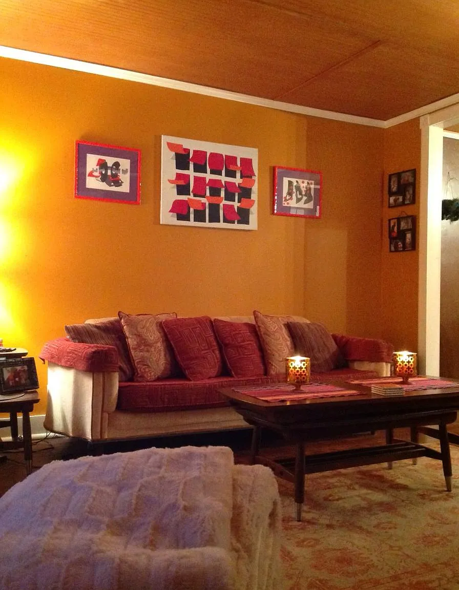 2 bed, 1040 sqft, $1,900 — Photo 2