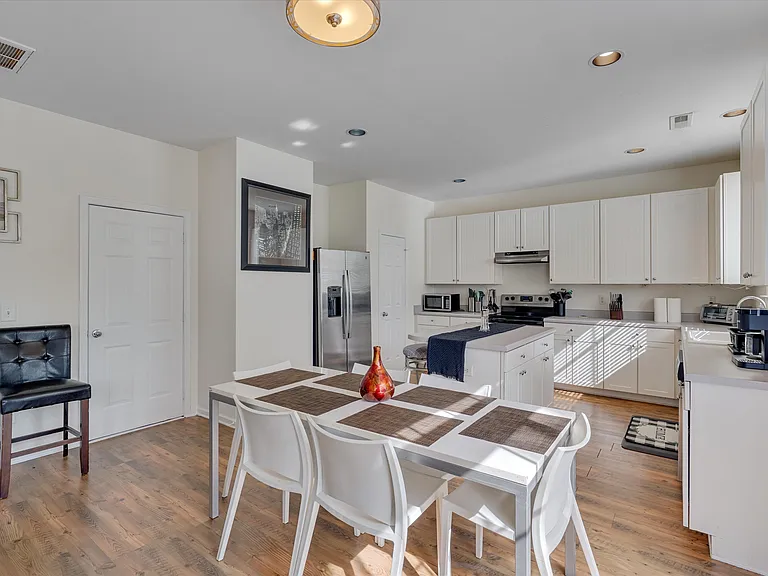 3495 Mackinac Island Ln — Photo 14