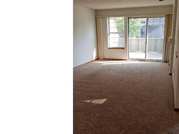 3rd image of 2165 Shenandoah Ct Unit C