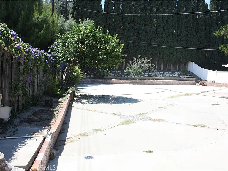 116 N Laurie Ann Ln — Photo 44