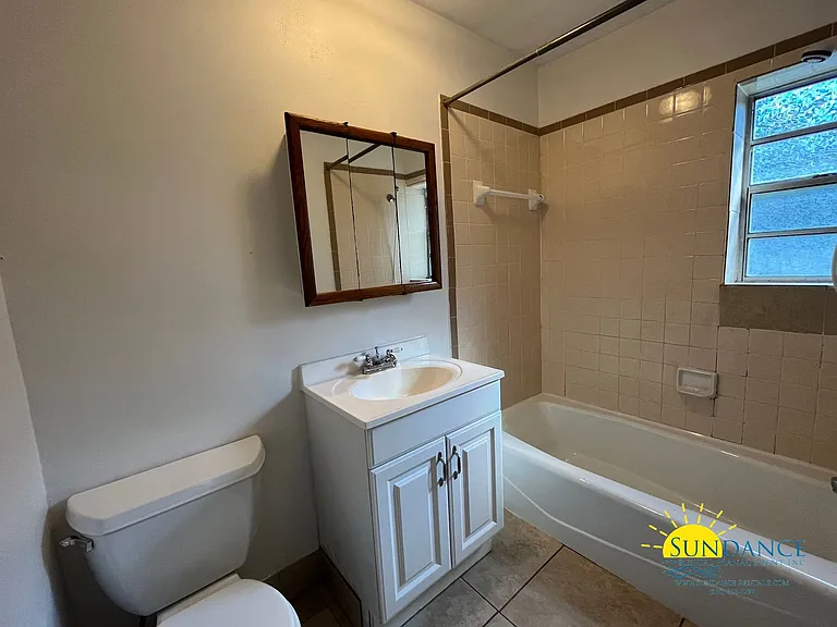 209 Tamarack Ave — Photo 8