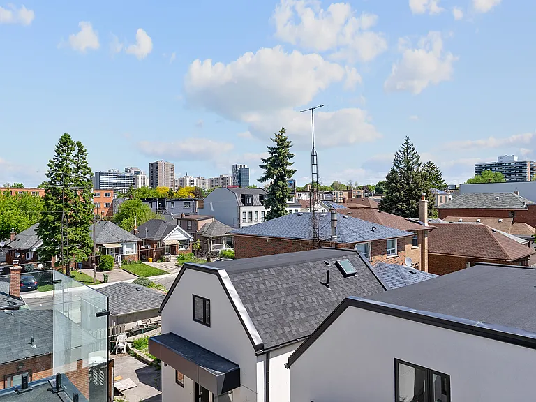 587 Oakwood Ave — Photo 80