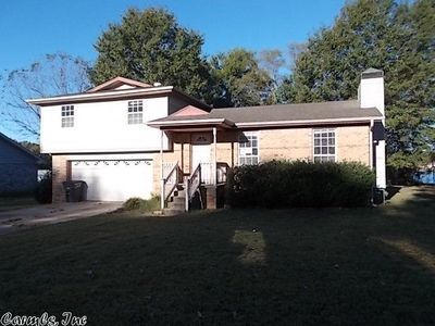 108 Harris Rd, Jacksonville, AR, 72076