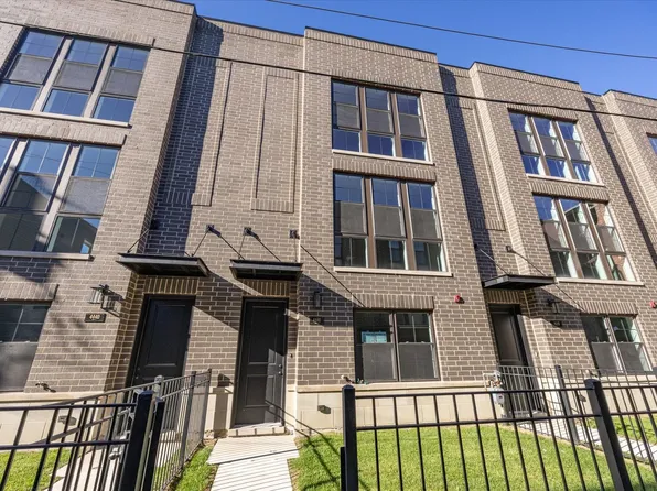 4444 S Drexel Blvd #C, Chicago, IL 60653