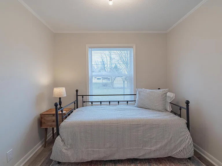7 S Colonial Park Dr — Photo 9