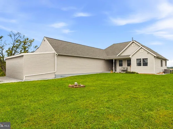 1888 Uniontown Rd, Westminster, MD 21158