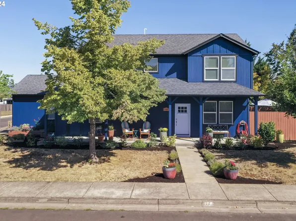 124 Niblock Ln, Creswell, OR 97426