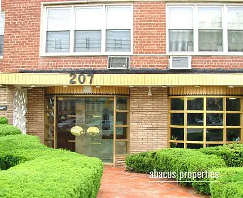 Sold by Abacus Properties | media 5