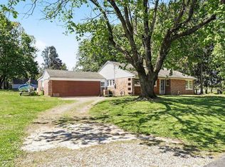 35 High St, Glen Rock, PA 17327