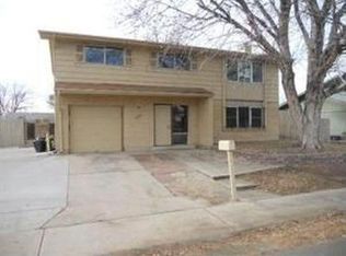 4945 Scranton Ct, Denver, CO 80239