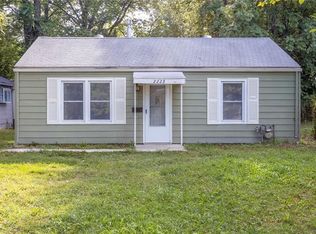 2223 S Hall Rd, Independence, MO 64052