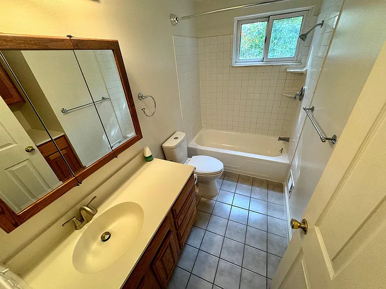 1407 Laurel Valley Dr — Photo 13