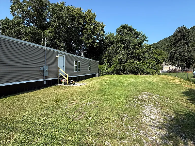 22 Zeigler Dr — Photo 29