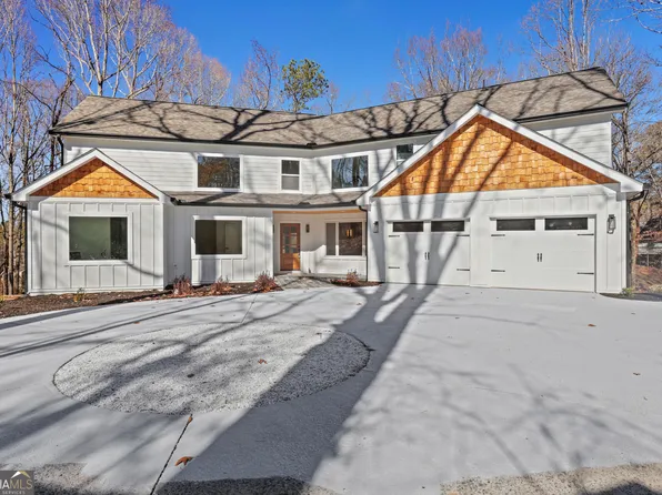 4571 Deep Creek Dr, Sugar Hill, GA 30518