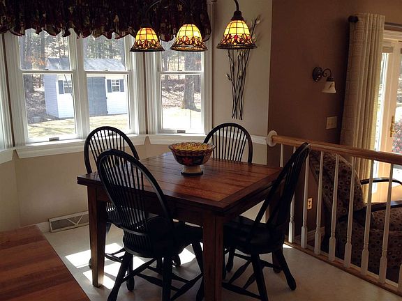 5th image of 10 Glen Ct