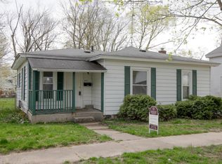 521 Walnut St, Three Rivers, MI 49093