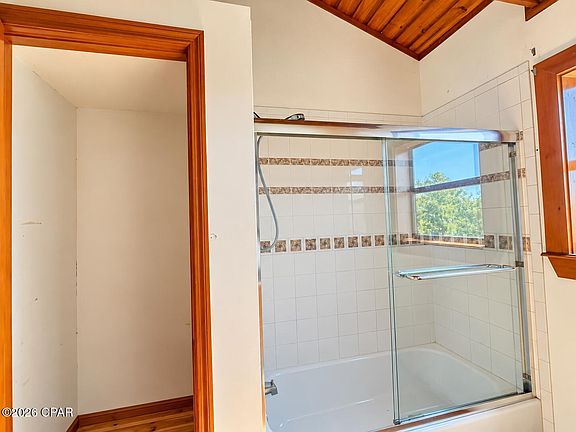 38th image of 2087 Eldridge Rd