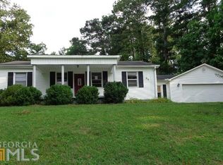 94 Webb Dr, Heflin, AL 36264