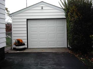 2731 Shirley Rd, Youngstown, OH 44502