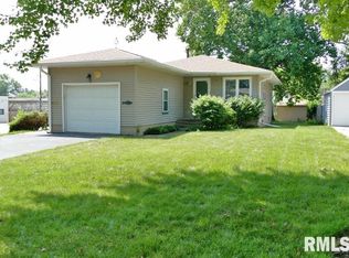 716 W Ridge Rd, Peoria, IL 61614