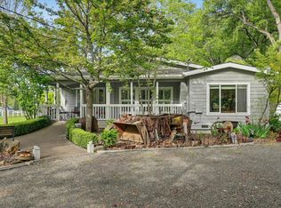 17180 Clover Rd, Penn Valley, CA 95946