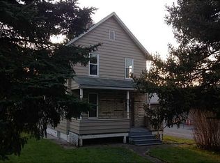 101 N 14th St, Ellwood City, PA 16117