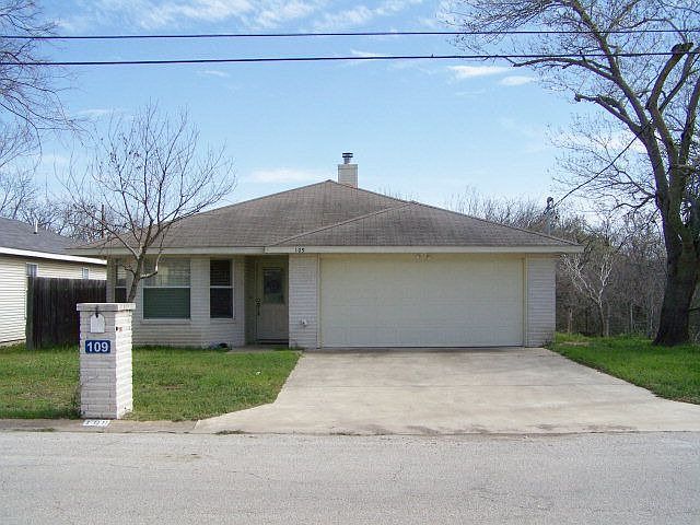 1st image of 109 Stephanie Dr