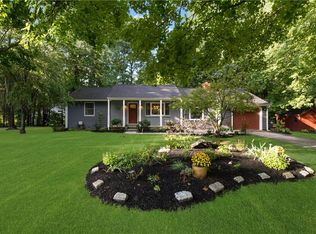 70 Ellen Ln, Cranston, RI 02921