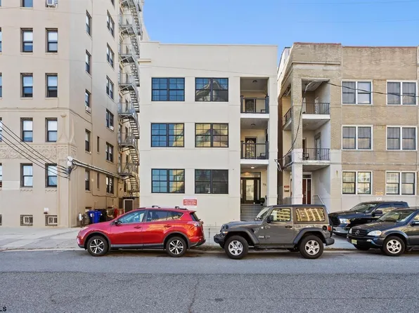 114 S Raleigh Ave, Atlantic City, NJ 08401