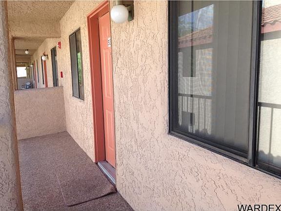4th image of 1989 Mesquite Ave Unit 58