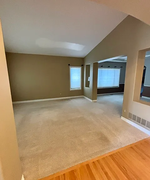 11804 N Beasly Rd — Photo 2