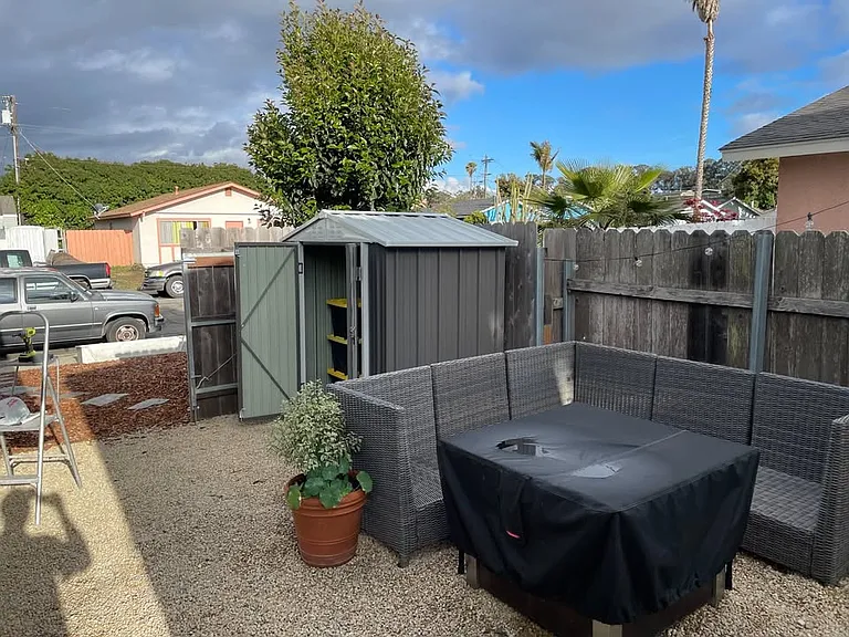 Carmella Dr — Photo 5