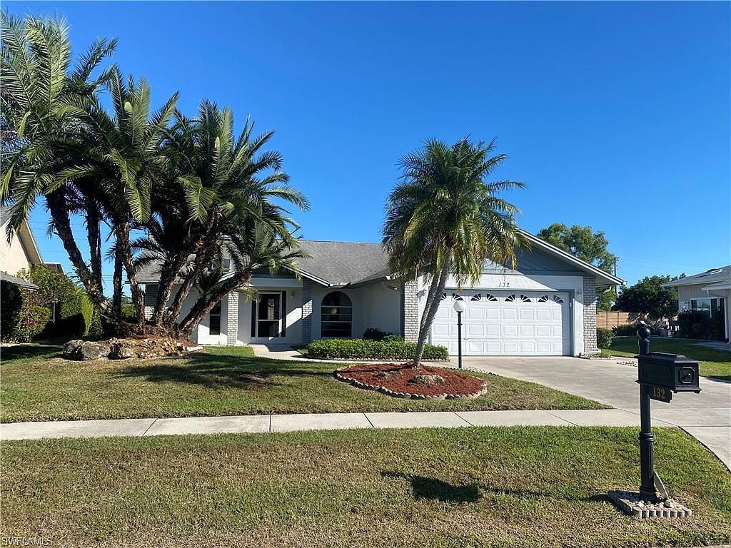 132 Bordeaux Cir, Naples, FL 34112 | Zillow