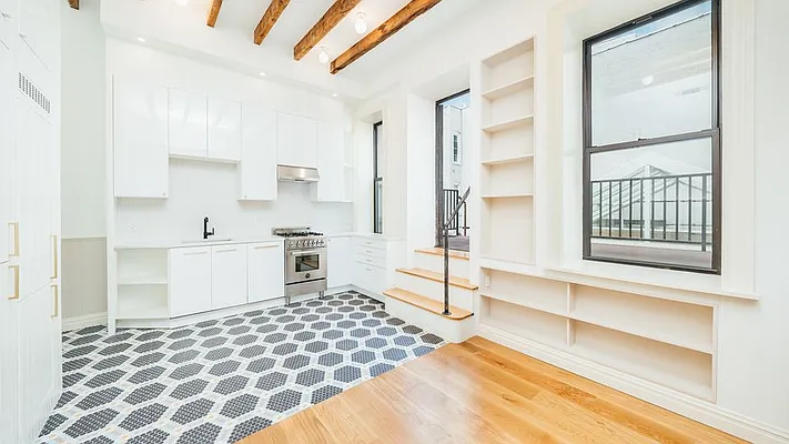 Rented by Nooklyn NYC LLC | media 2