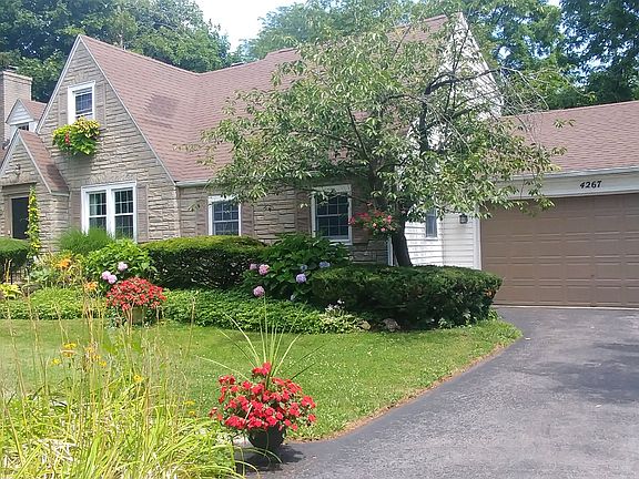 3rd image of 4267 Wildwood Dr