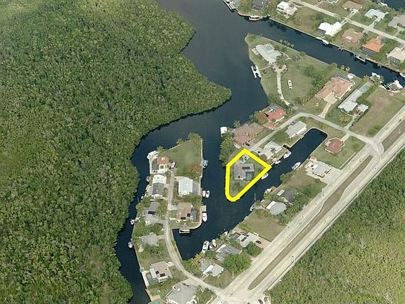 2nd image of 6943 Sway Dr