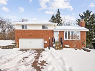 385 Maize Dr, Pittsburgh, PA