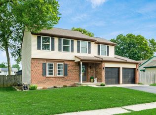 6016 Winterberry Dr, Galloway, OH 43119