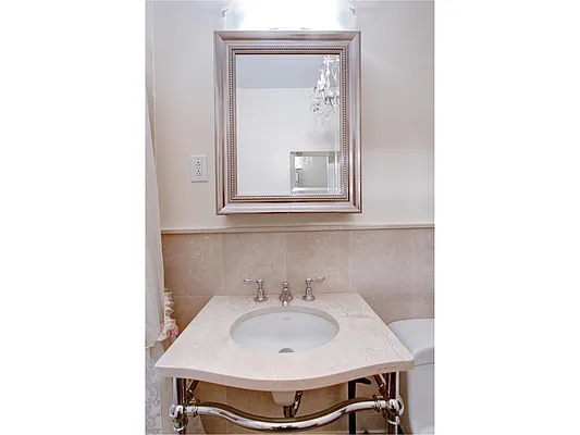 Sold by Douglas Elliman | media 27
