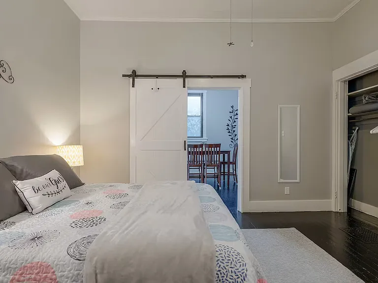 3049 Riverside Dr #1 — Photo 8