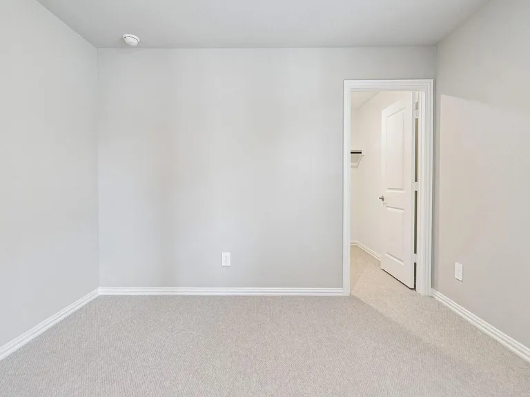 6206 Castamere Dr — Photo 15